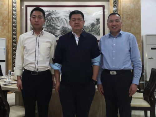 中紀(jì)委國(guó)際合作局郭松江局長(zhǎng)、人民日?qǐng)?bào)社馬海濤副總編親臨新望視察指導(dǎo)